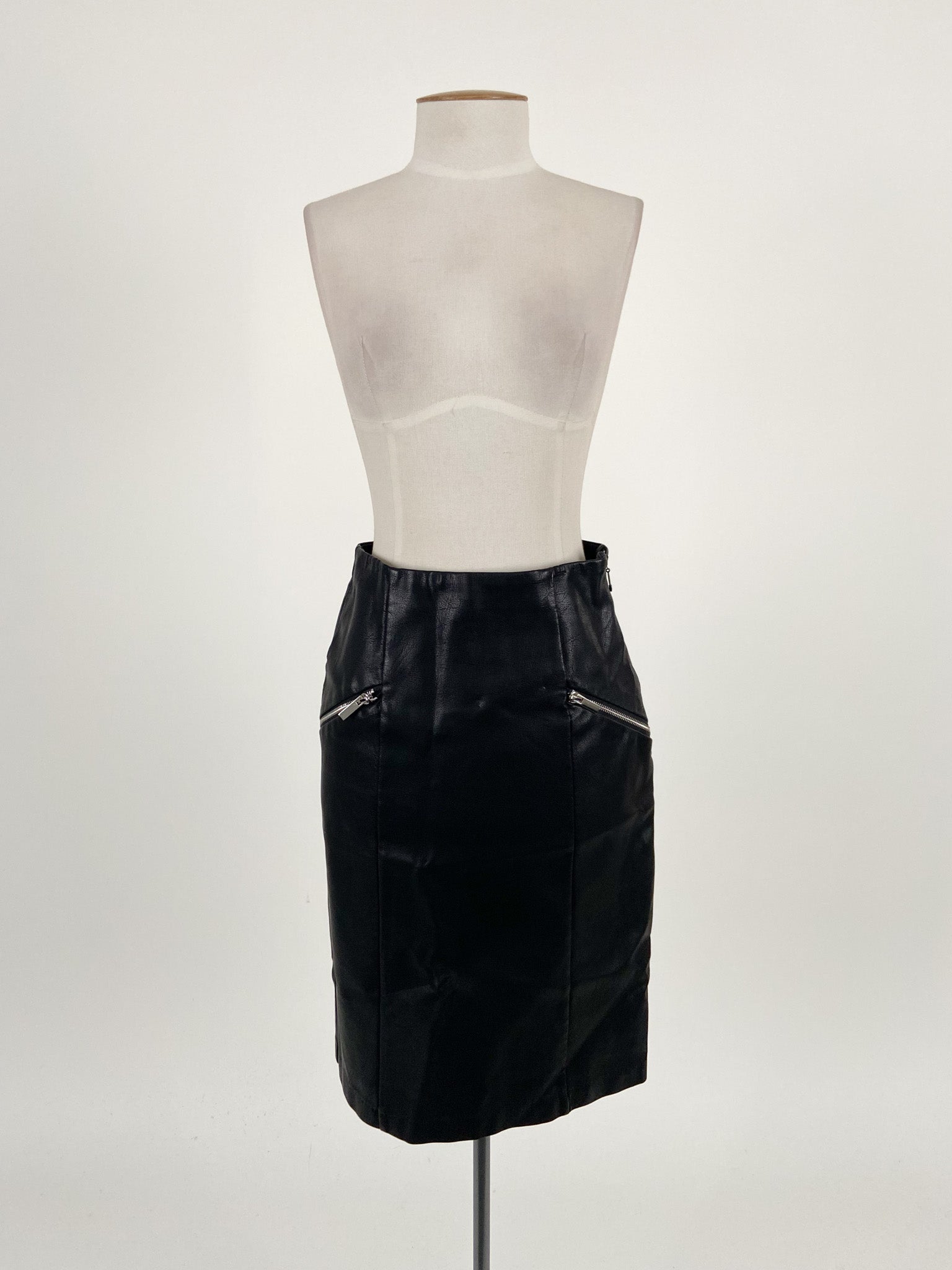 Black store skirt workwear