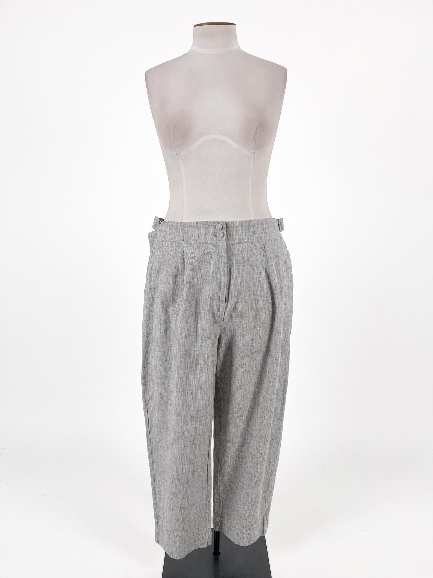 Max | Grey Straight fit Pants | Size 18