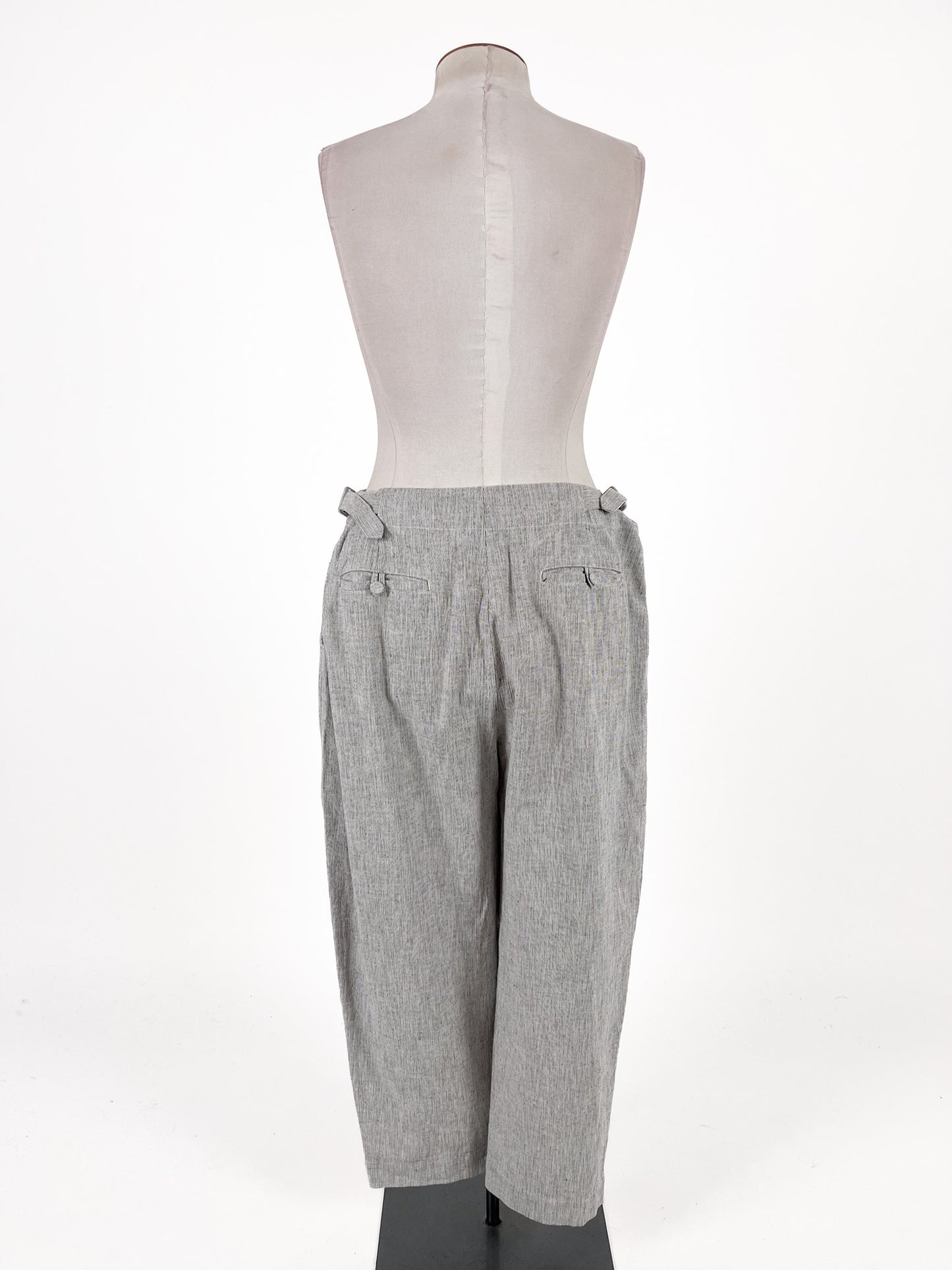 Max | Grey Straight fit Pants | Size 18