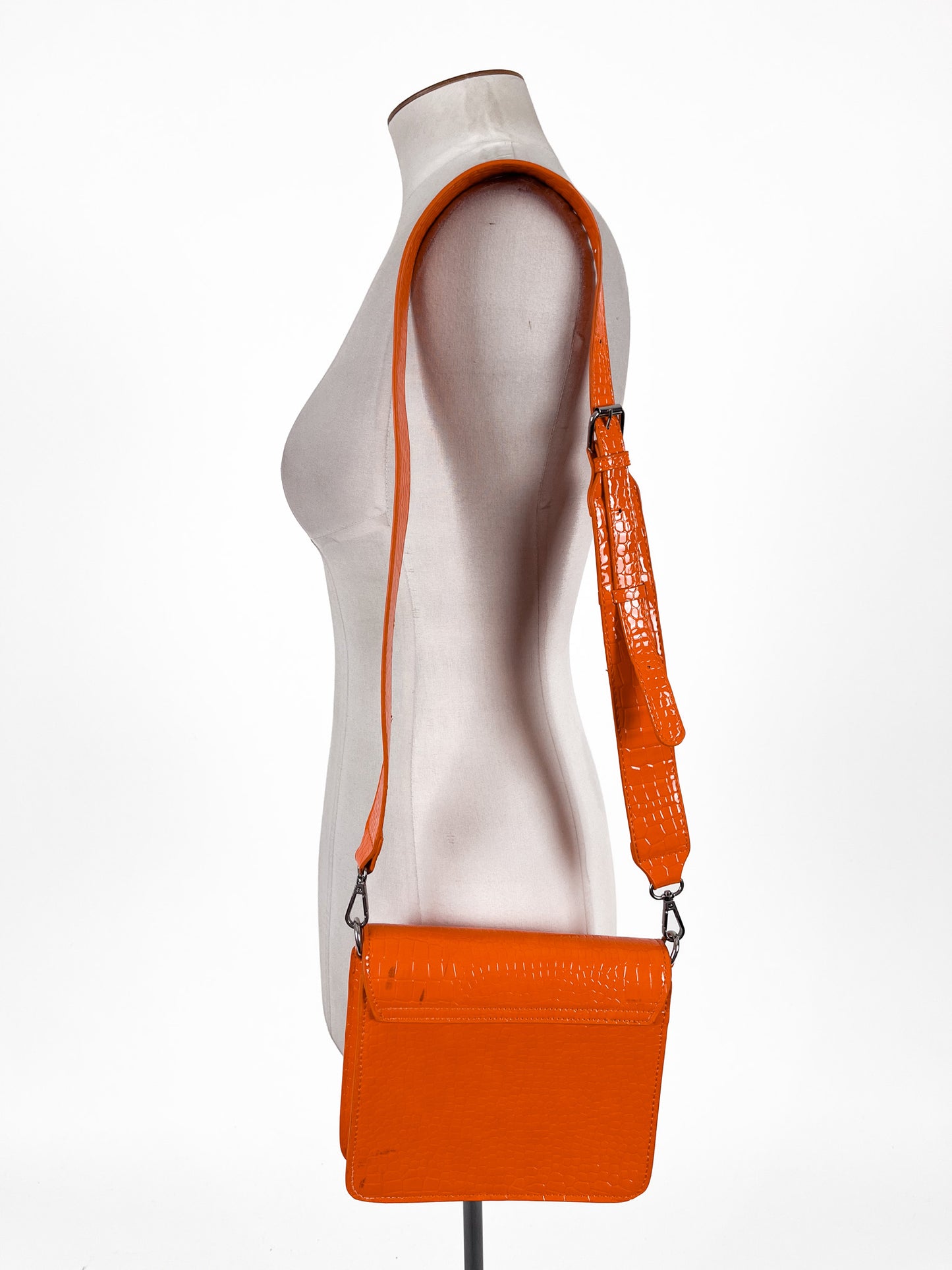 HVISK | Orange Bag | Size OS